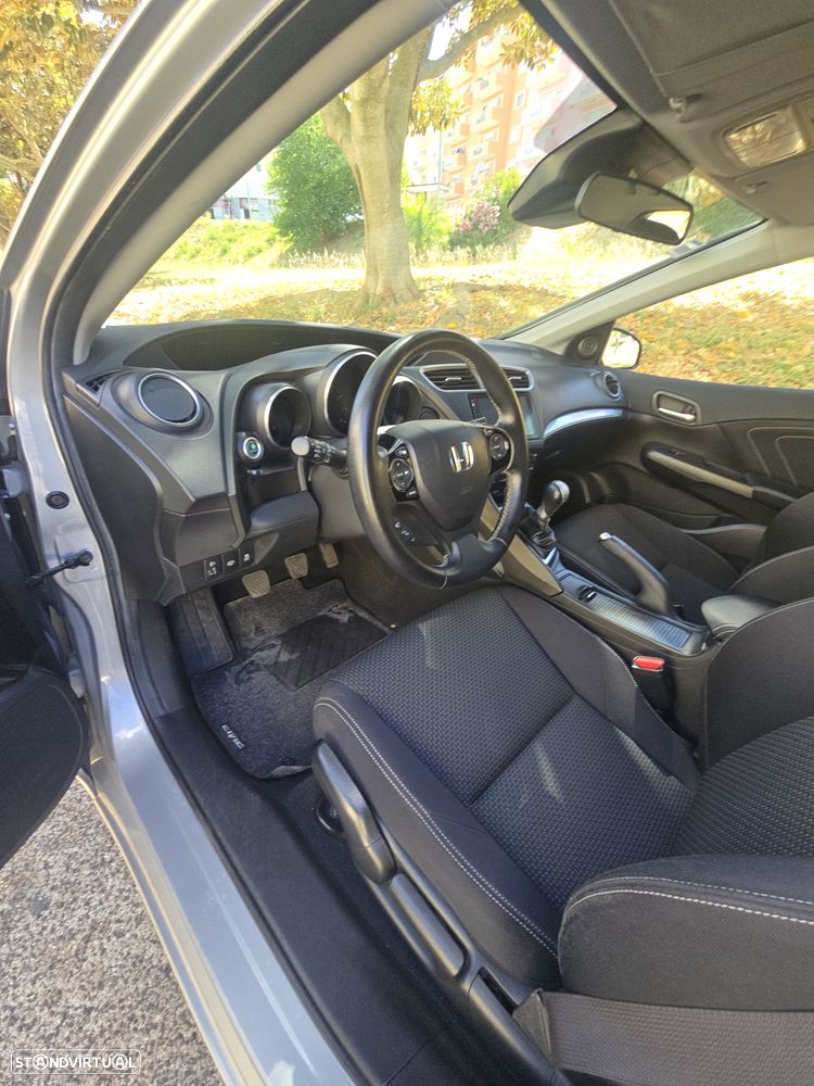 Honda Civic 1.4 i-VTEC Elegance Connect Navi - 19