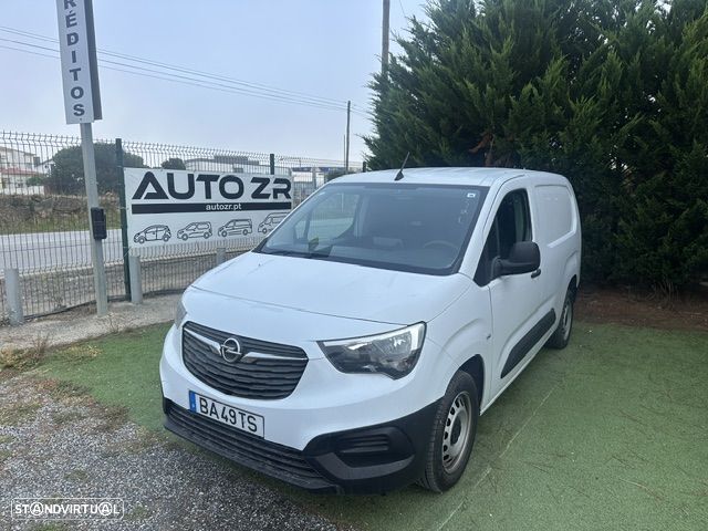 Opel COMBO LONGA 3 LUGARES CX.6V. - 1