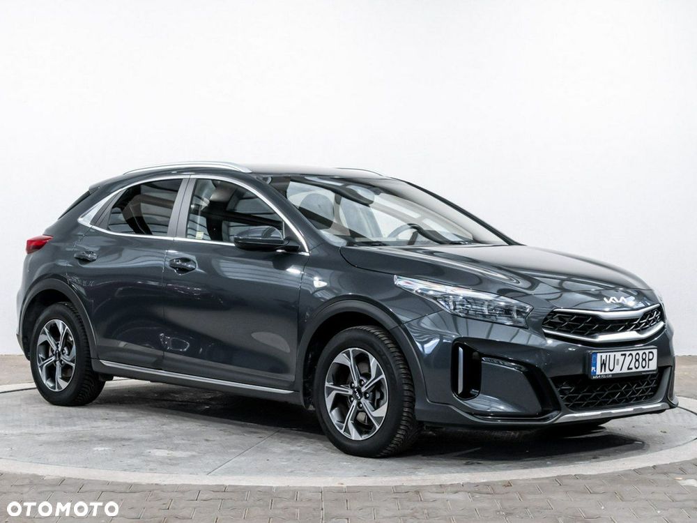 Kia XCeed 1.5 T-GDI M - 2