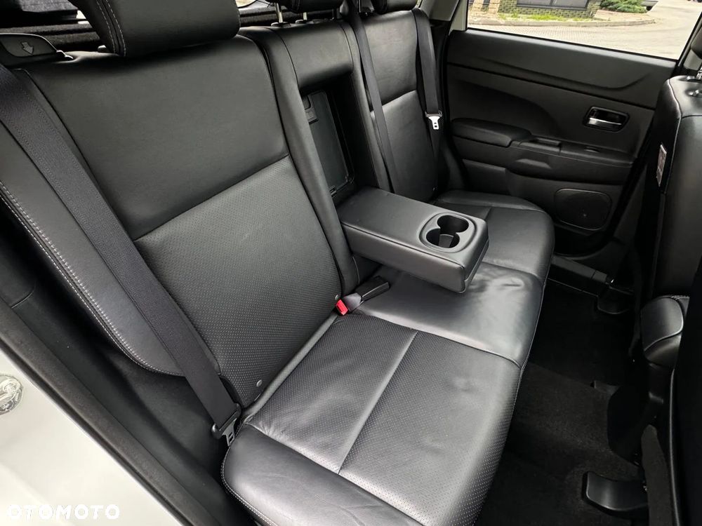 Mitsubishi ASX 1.6 ClearTec 2WD Diamant Edition+ - 24