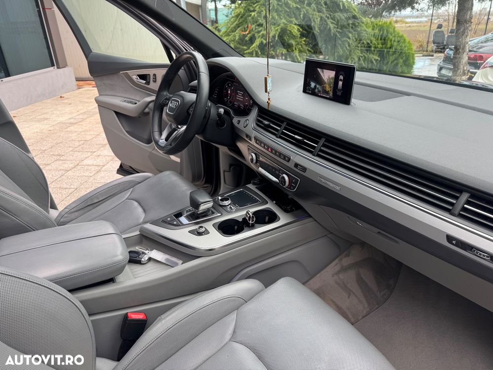 Audi Q7 45 TDI quattro Tiptronic - 14
