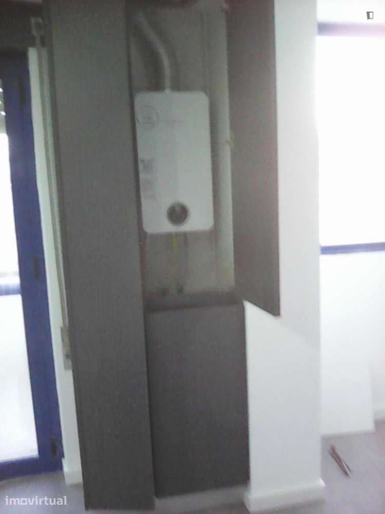 Quarto - localizado em Viana do castelo - Grande imagem: 5/10