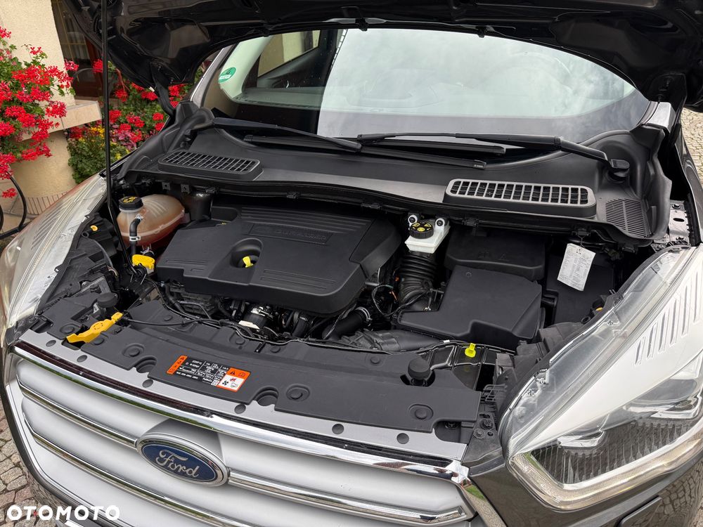 Ford Kuga 2.0 TDCi 4WD Titanium Plus - 40