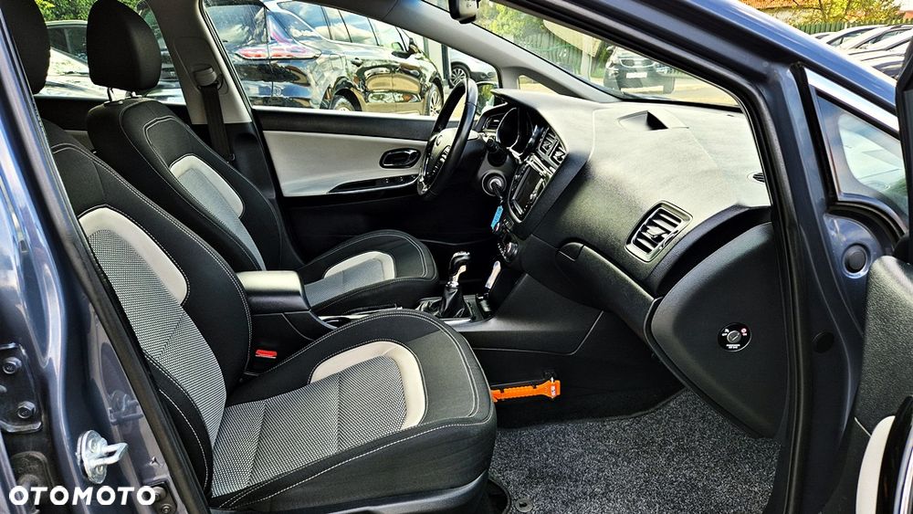 Kia Ceed 1.6 GDI XL - 37