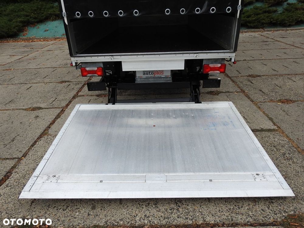 Iveco DAILY 35S18 PLANDEKA WINDA 8 PALET TEMPOMAT KLIMATYZACJA  180KM - 15