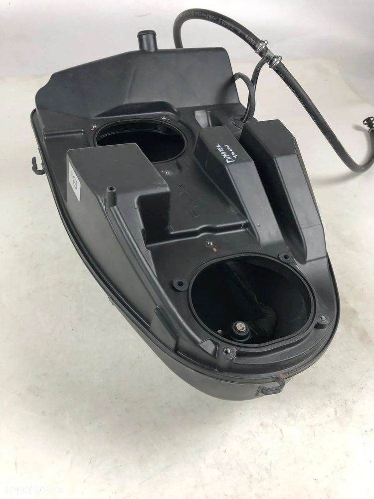 Ducati Diavel 1200 11-14 Wtryskiwacze Obudowa Filtra Airbox - 3