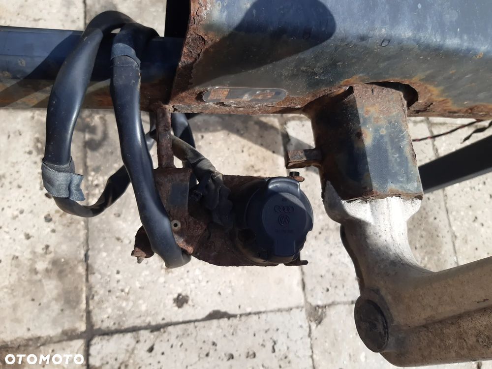AUDI A8 D3 HAK HOLOWNICZY 4E0800491 - 8