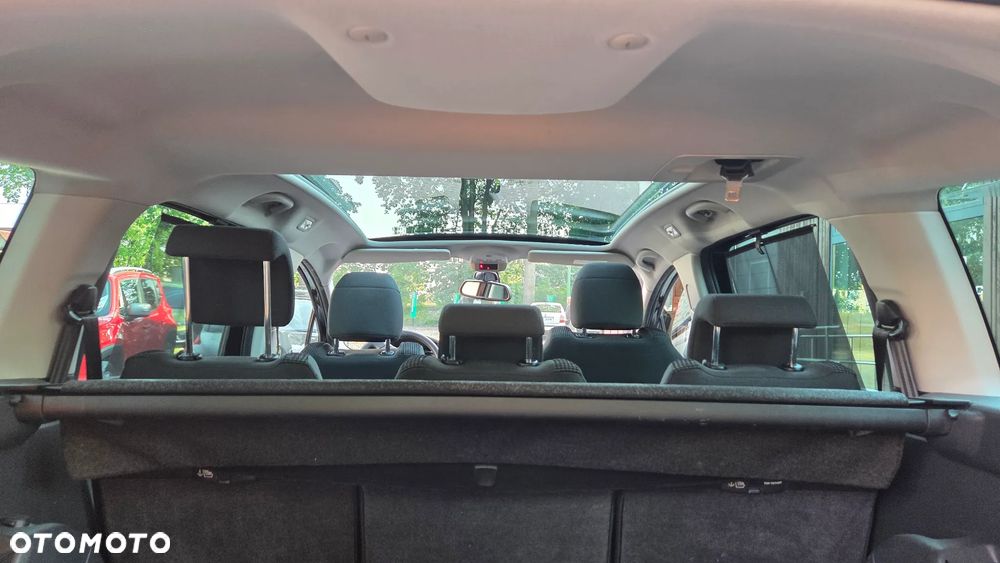 Peugeot 5008 - 6