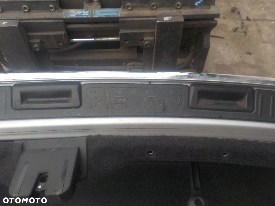 SKODA SUPERB II KLAPA BAGAŻNIKA 9156 - 5