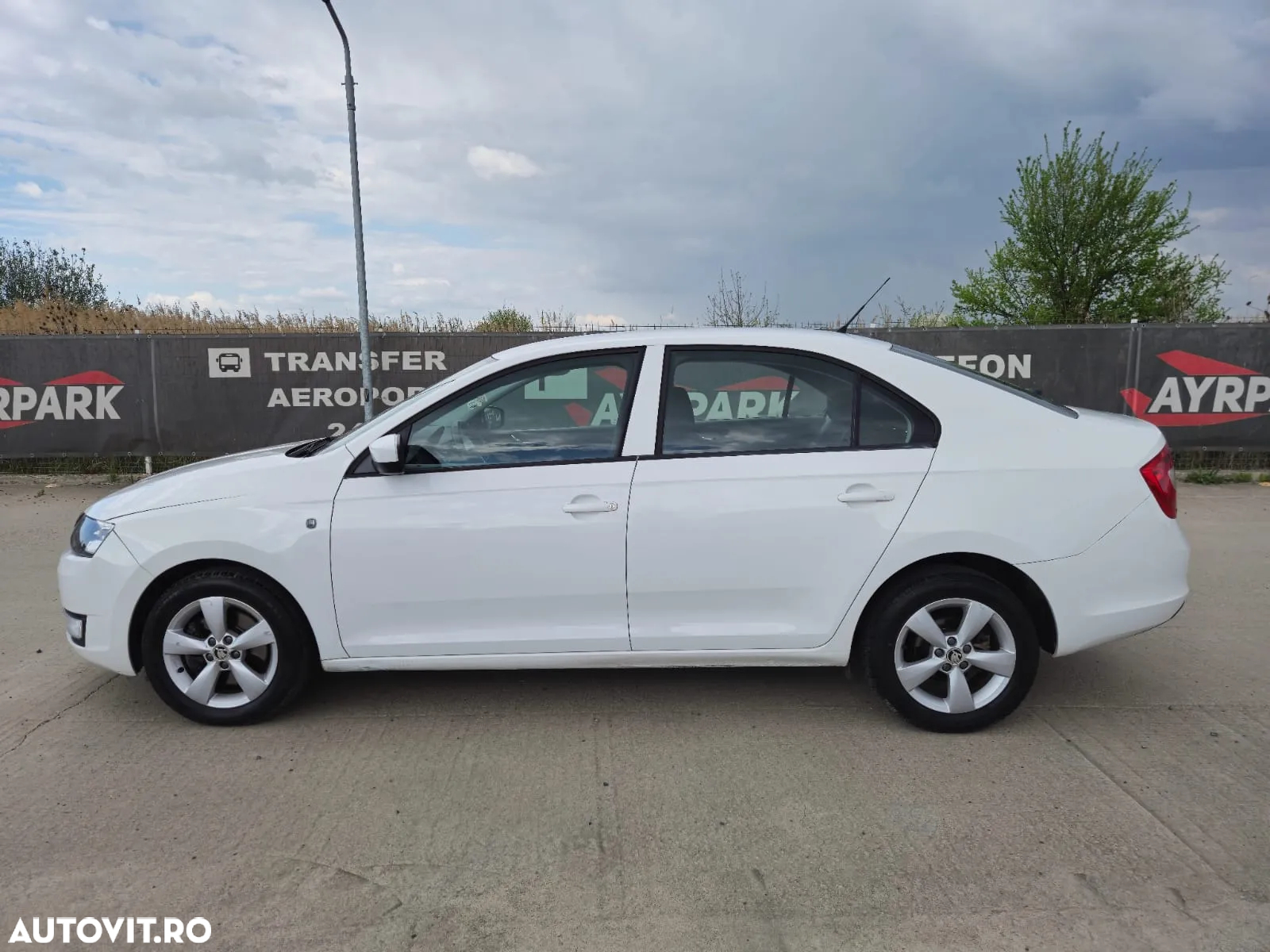 Skoda RAPID 1.6 TDI Ambition - 3