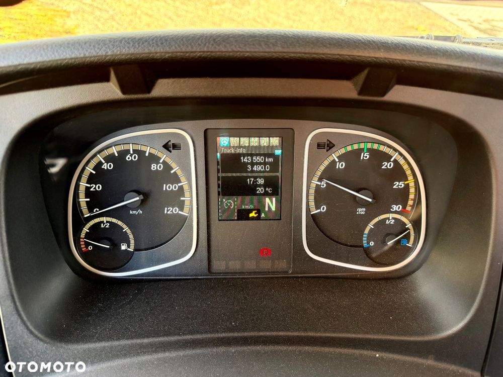 Mercedes-Benz Atego 824 - 9