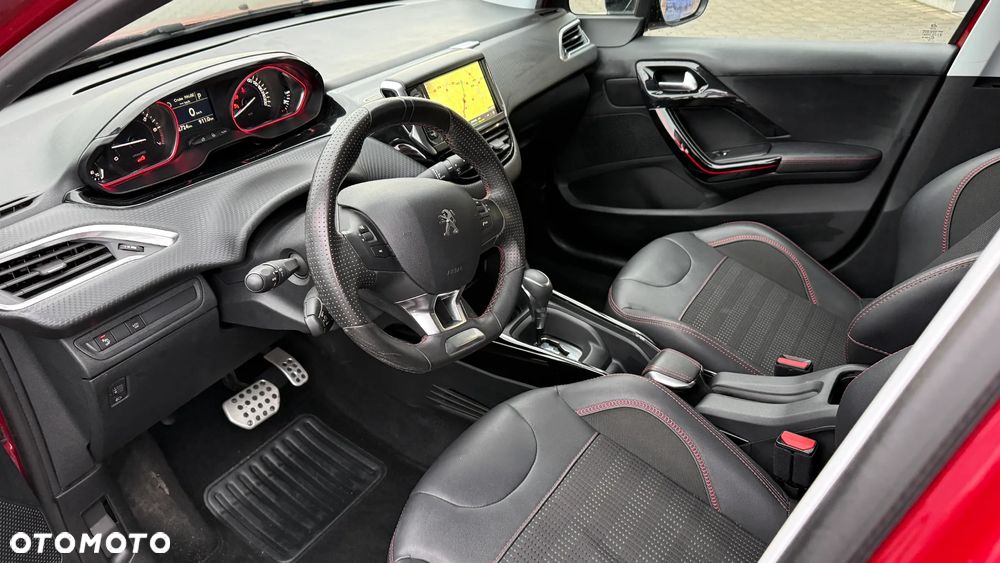 Peugeot 2008 PureTech 110 Stop&Start EAT6 GT-Line Edition - 10