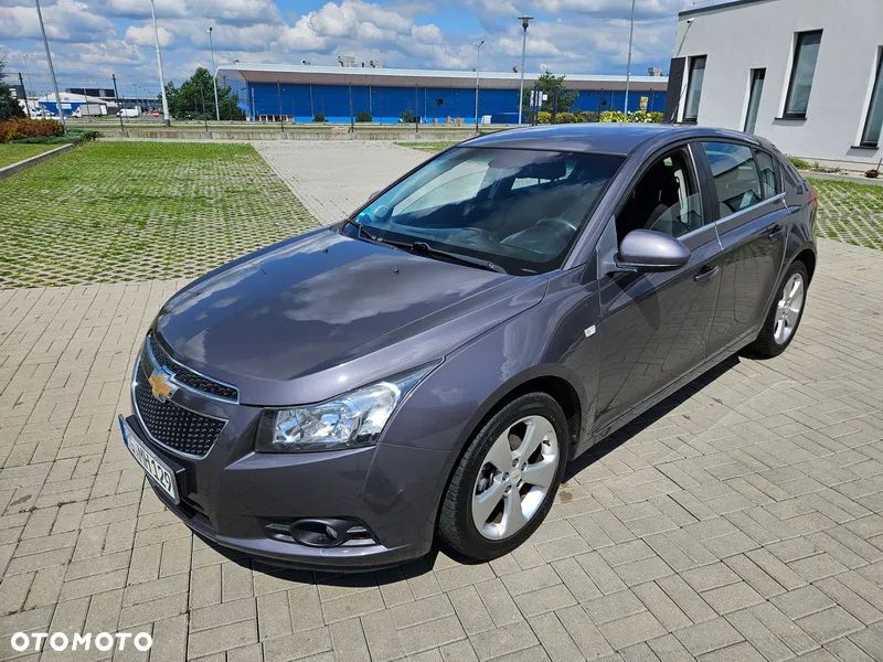 Chevrolet Cruze 1.8 LT - 1