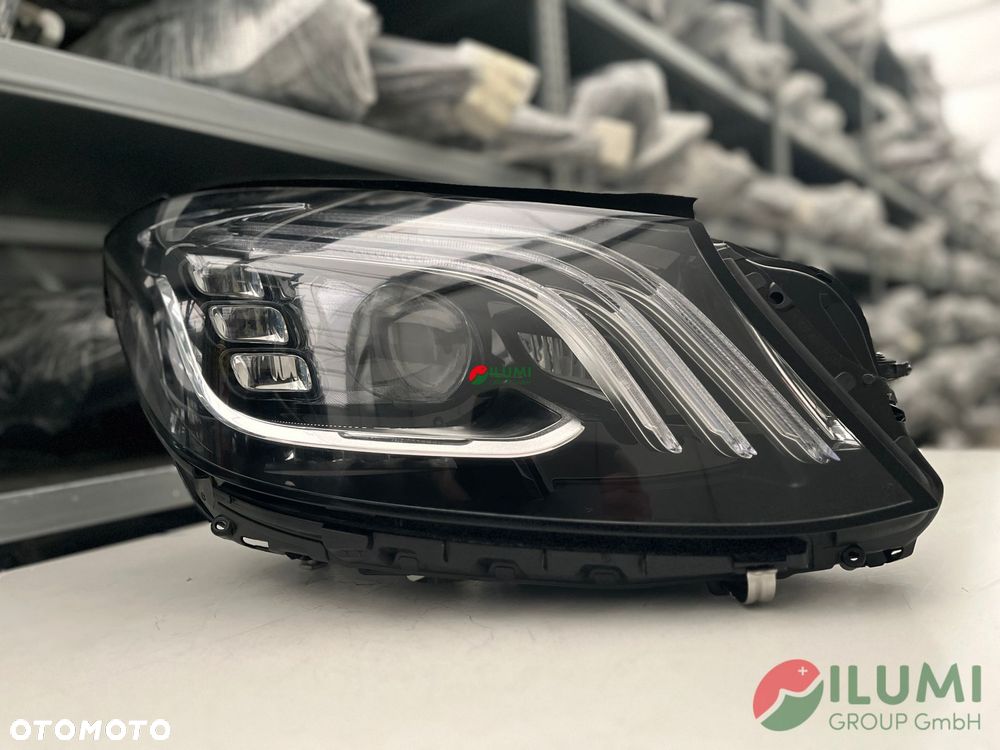 MERCEDES W222 Lift Multibeam Reflektor Prawy A2229067803 - 1