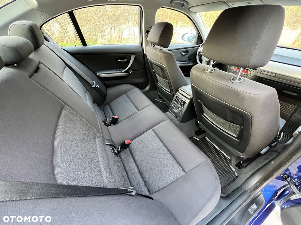 BMW Seria 3 - 14