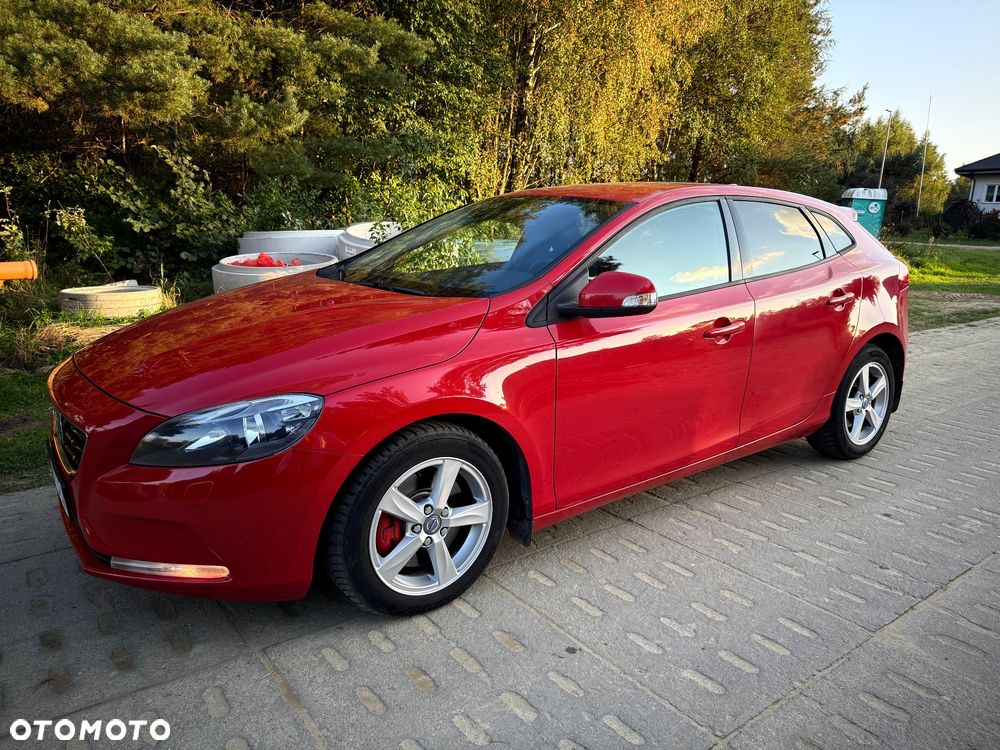 Volvo V40 D3 Geartronic Kinetic - 1
