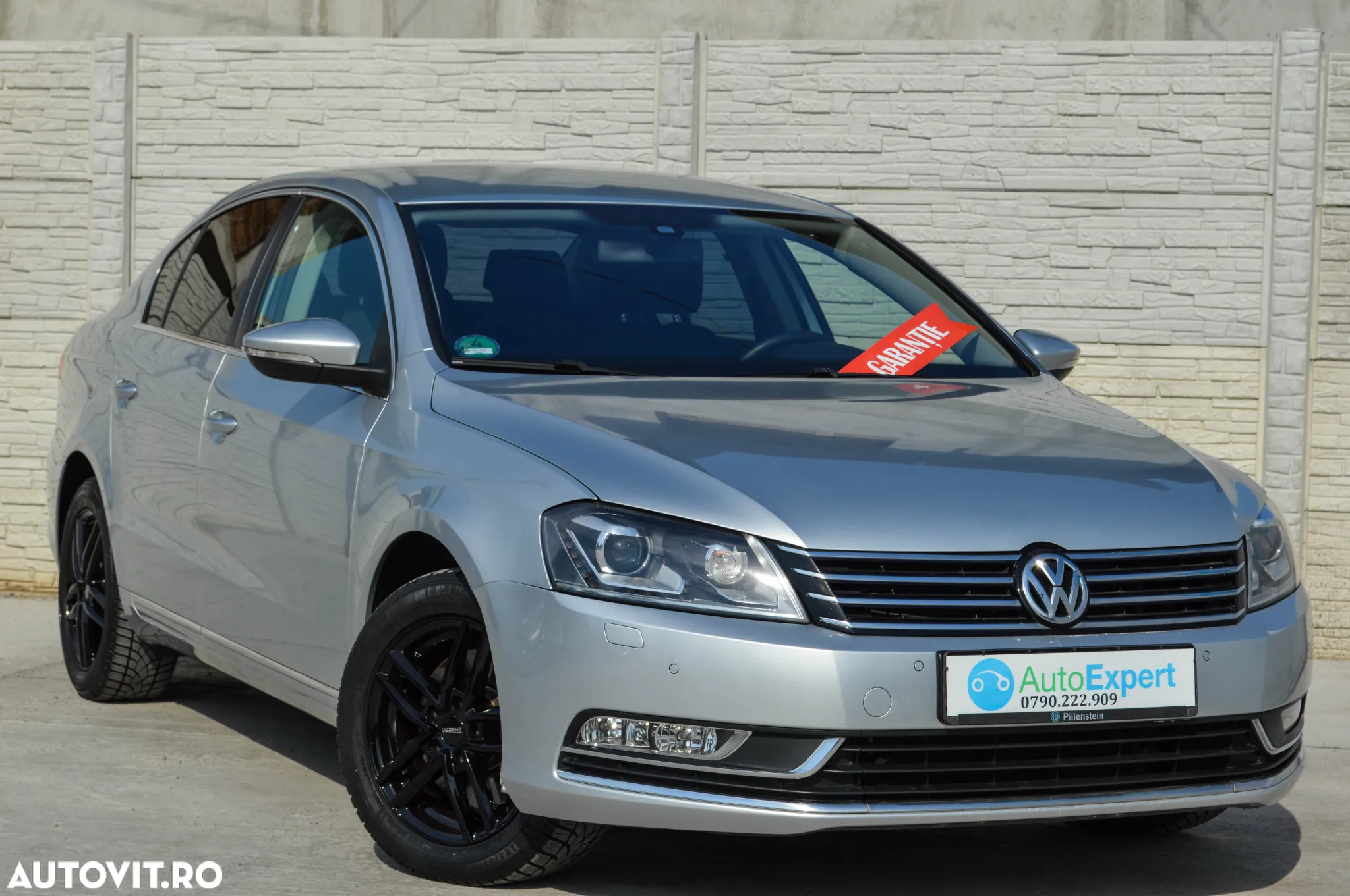 Volkswagen Passat 1.4 TSI BlueMotion Technology Comfortline - 11