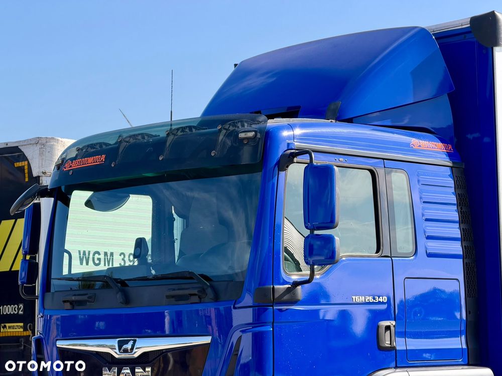 MAN TGM 26.340 / FIRANKA / WINDA / 22 EUROPALETY / AUTOMAT / 6x2 / 3 OŚ PODNOSZONA / SKRĘTNA / 460 TYŚ KM / 2017 - 9