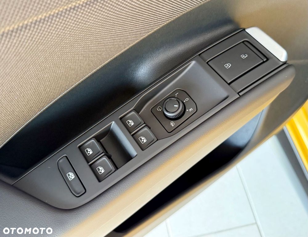 Volkswagen T-Roc - 20