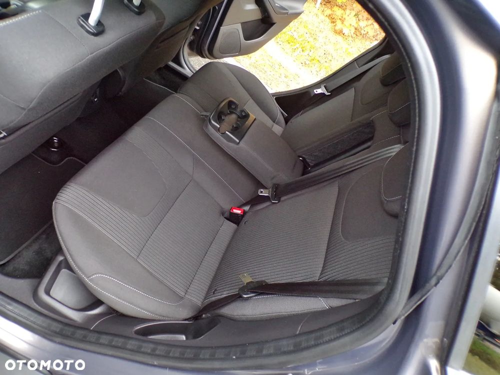 Ford Focus 1.6 TDCi Titanium - 25