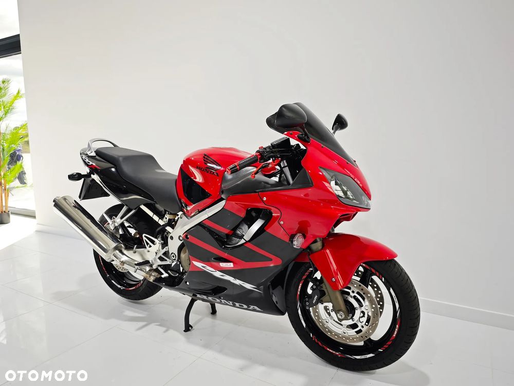 Honda CBR - 2
