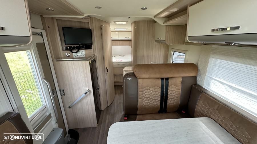 Burstner Ixeo IT 734 30 Anos - 35