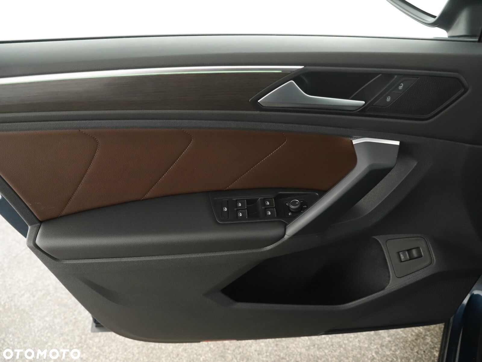 Volkswagen Tiguan - 22