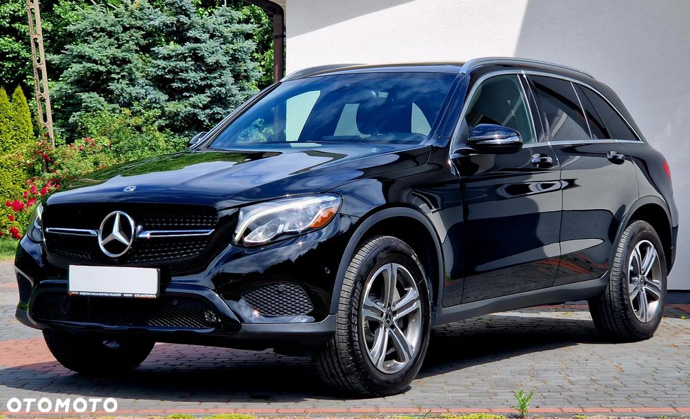 Mercedes-Benz GLC 300 4Matic 9G-TRONIC Exclusive - 4