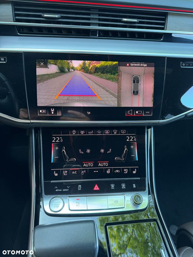 Audi A8 - 38
