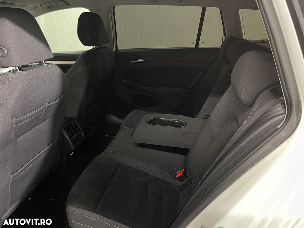 Volkswagen Golf 1.5 eTSI ACT DSG MHEV Life - 13