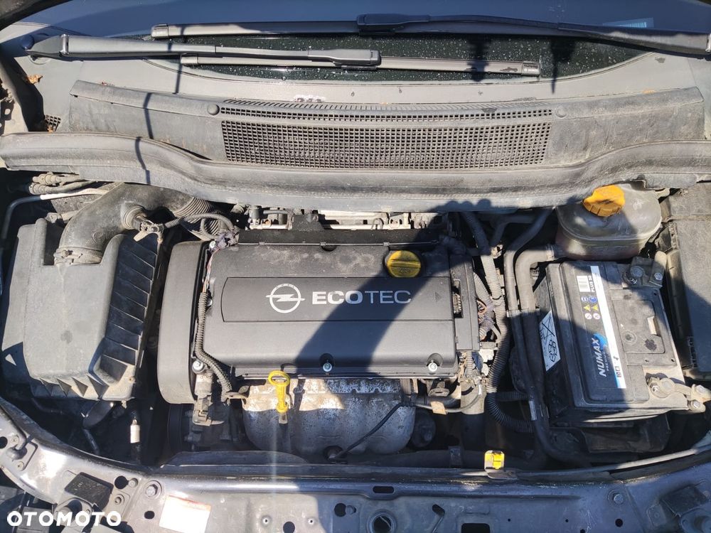 Opel Zafira 1.8 Active - 17