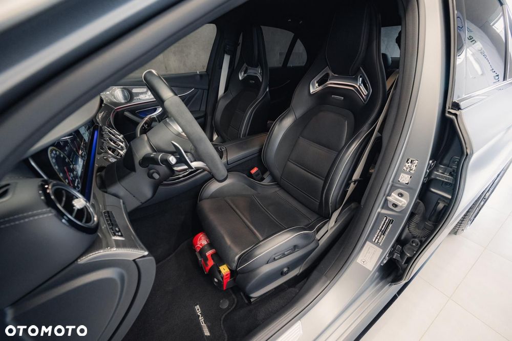Mercedes-Benz Klasa E AMG 63 S 4-Matic+ - 13
