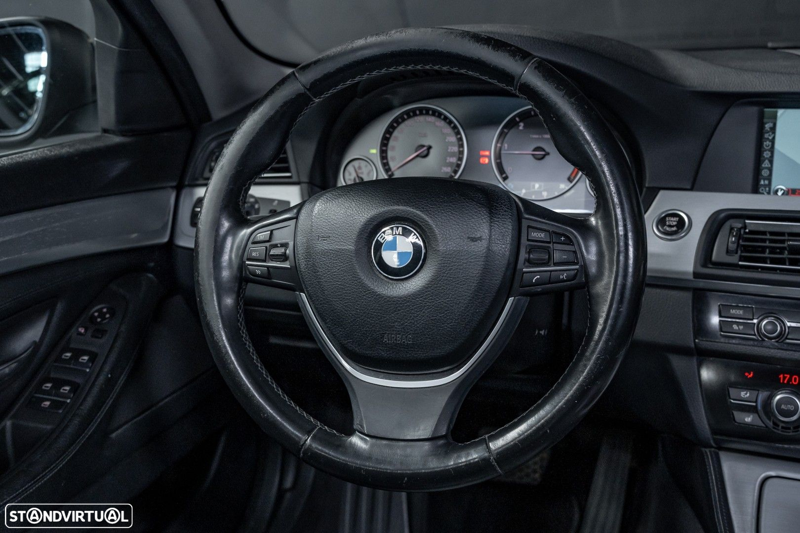 BMW 520 d Auto - 15