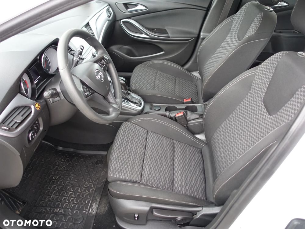 Opel Astra - 9