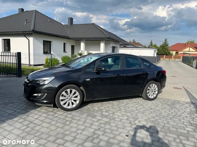 Opel Astra - 2