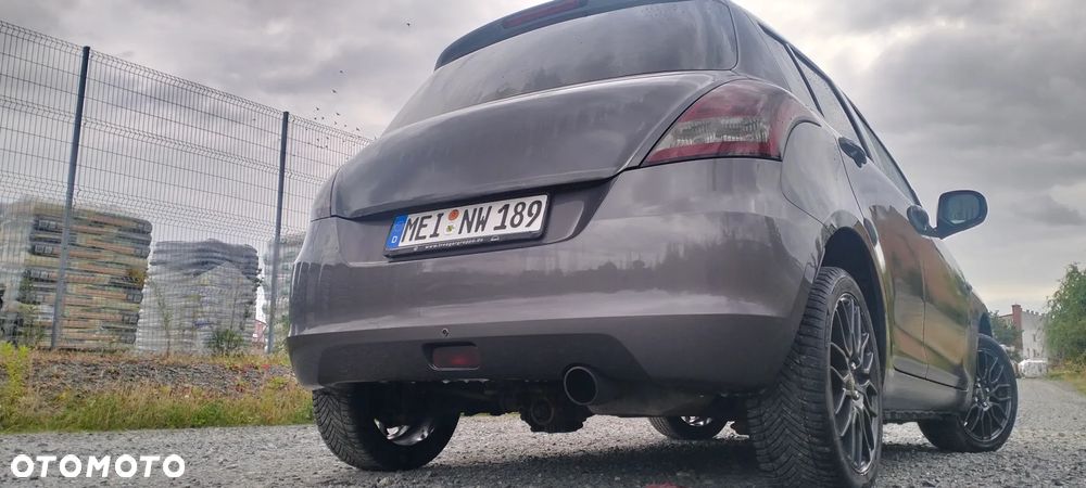 Suzuki Swift - 16