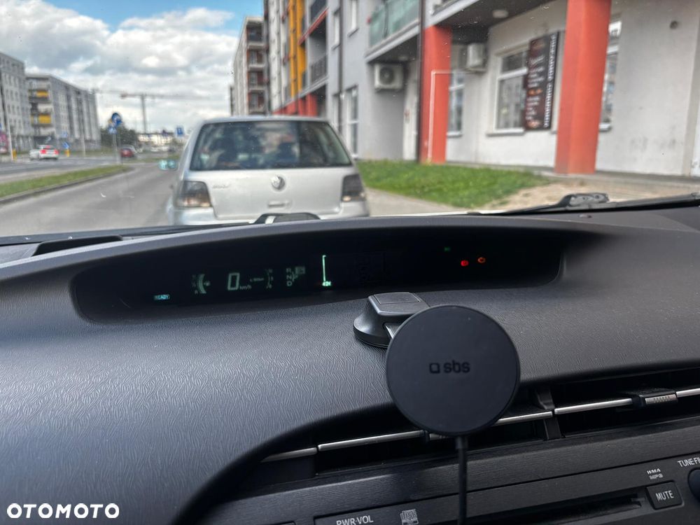 Toyota Prius - 11