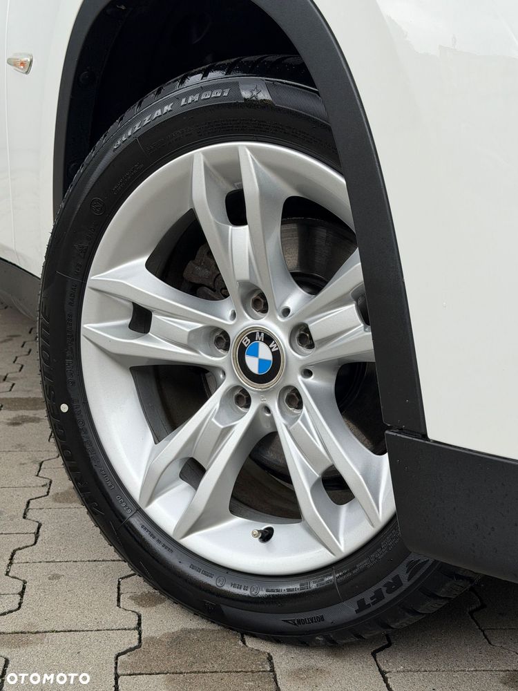 BMW X1 xDrive18d Sport Line - 36