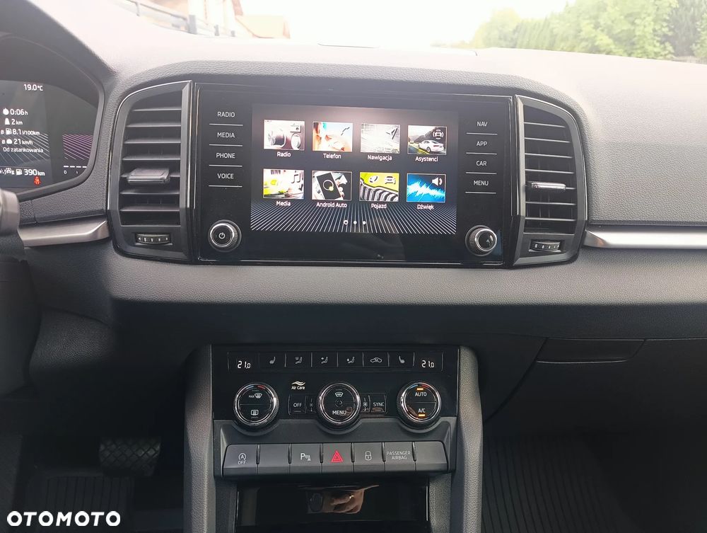 Skoda Karoq 1.5 TSI ACT Selection DSG - 17