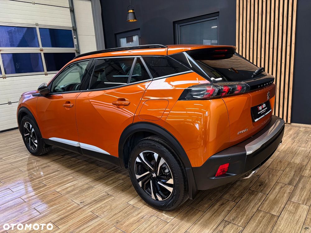 Peugeot 2008 1.2 PureTech Allure Pack S&S EAT8 - 11