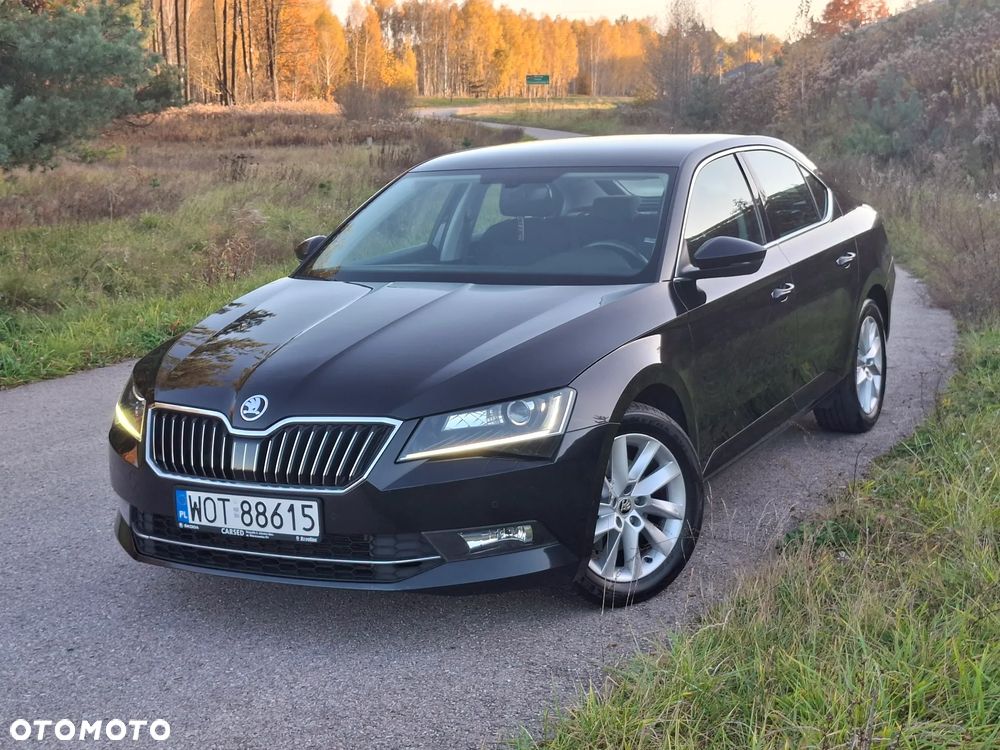 Skoda Superb 2.0 TDI SCR Ambition DSG - 7