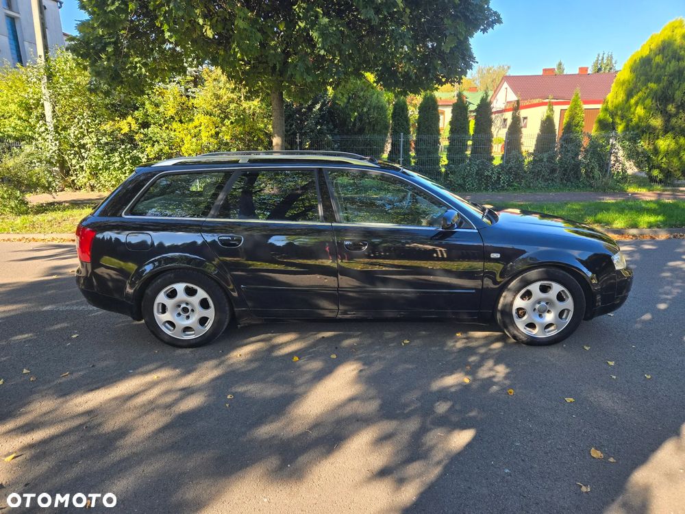 Audi A4 Avant 2002 photo 2