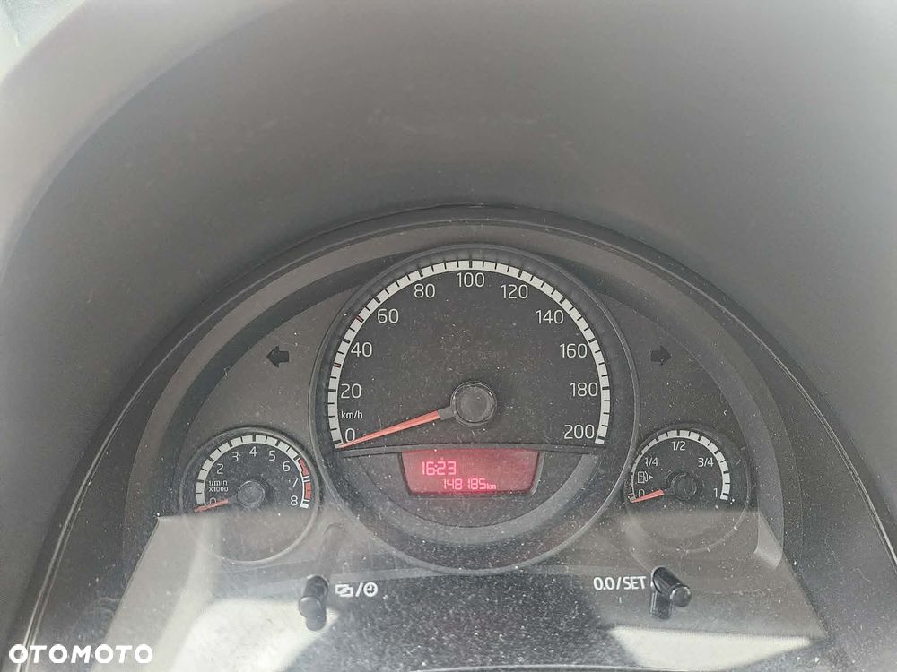 Volkswagen up! 1.0 move - 5
