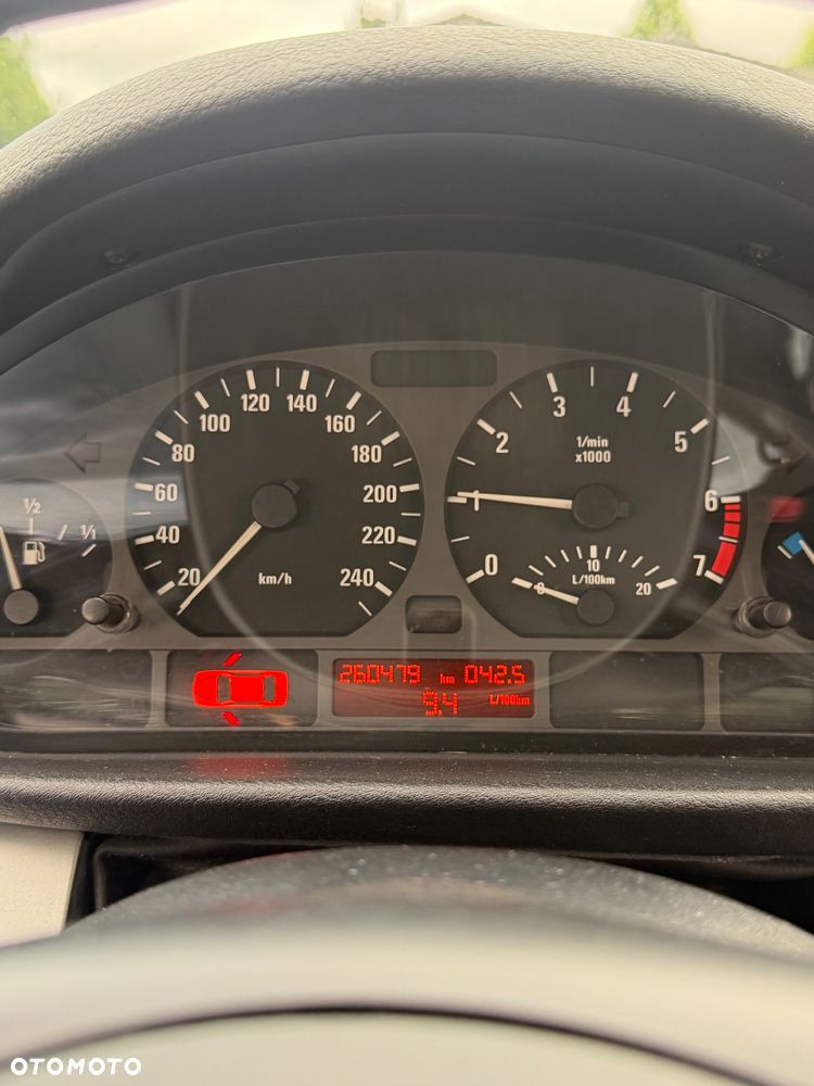 BMW Seria 3 318ti - 12