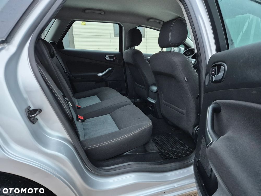 Ford Mondeo 2.0 TDCi Viva Trend - 15