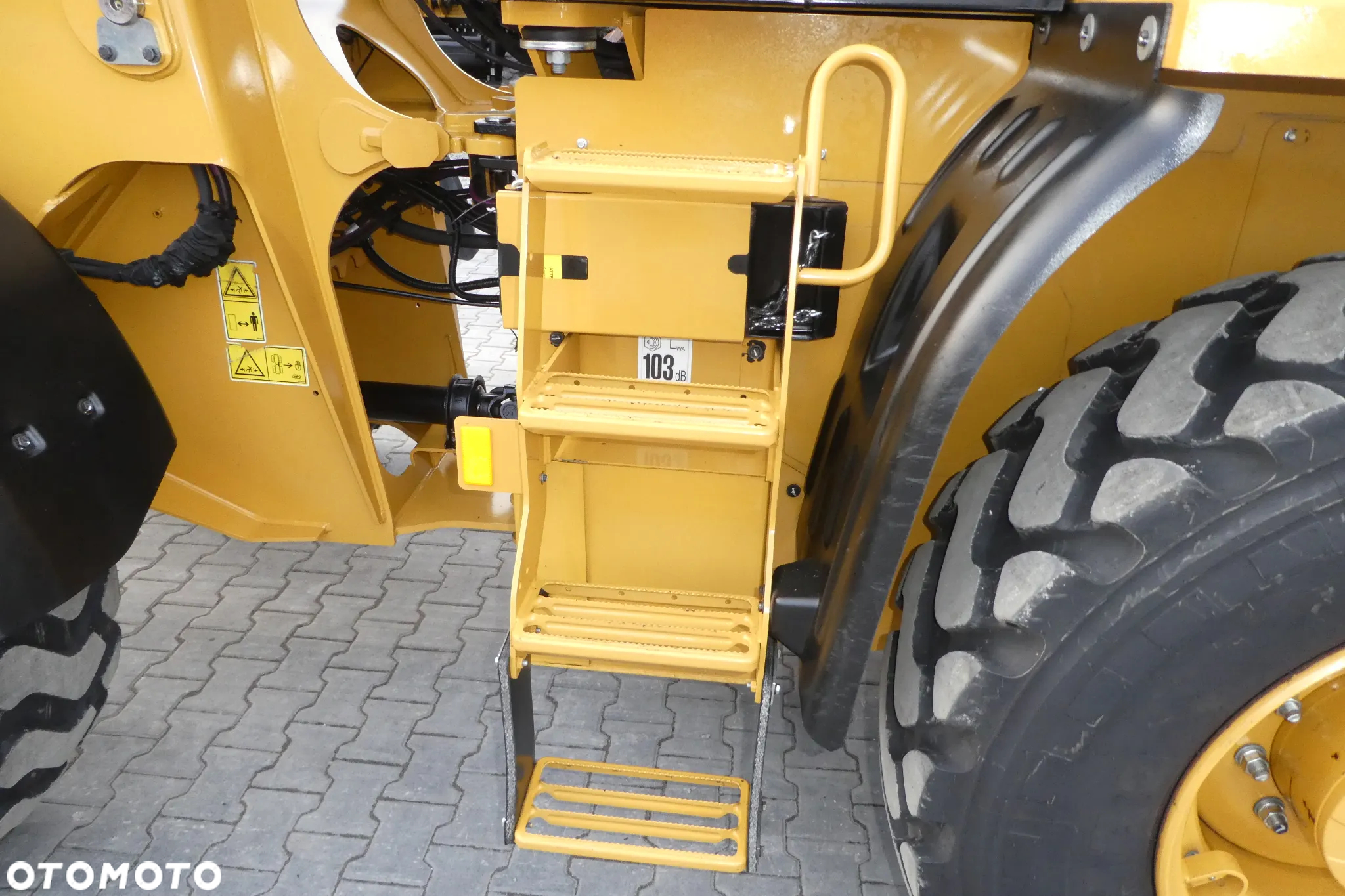 Caterpillar 914M Z NIEMIEC ŁYŻKA WIDŁY - 29
