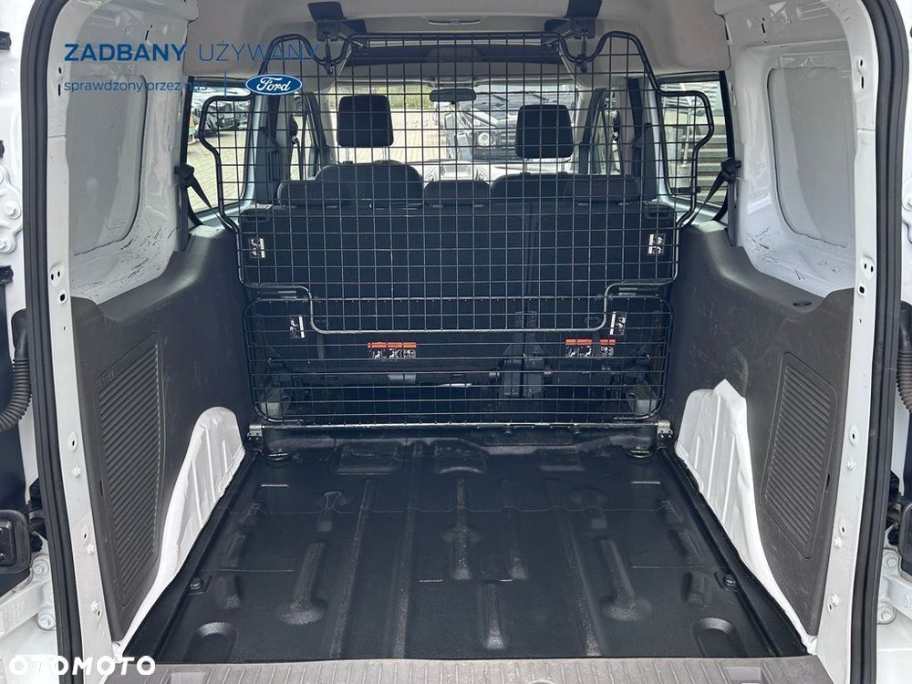 Ford Transit Connect DCiV - 21