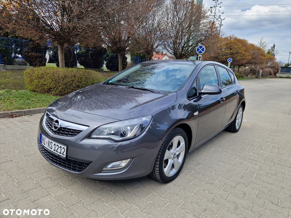 Opel Astra - 2