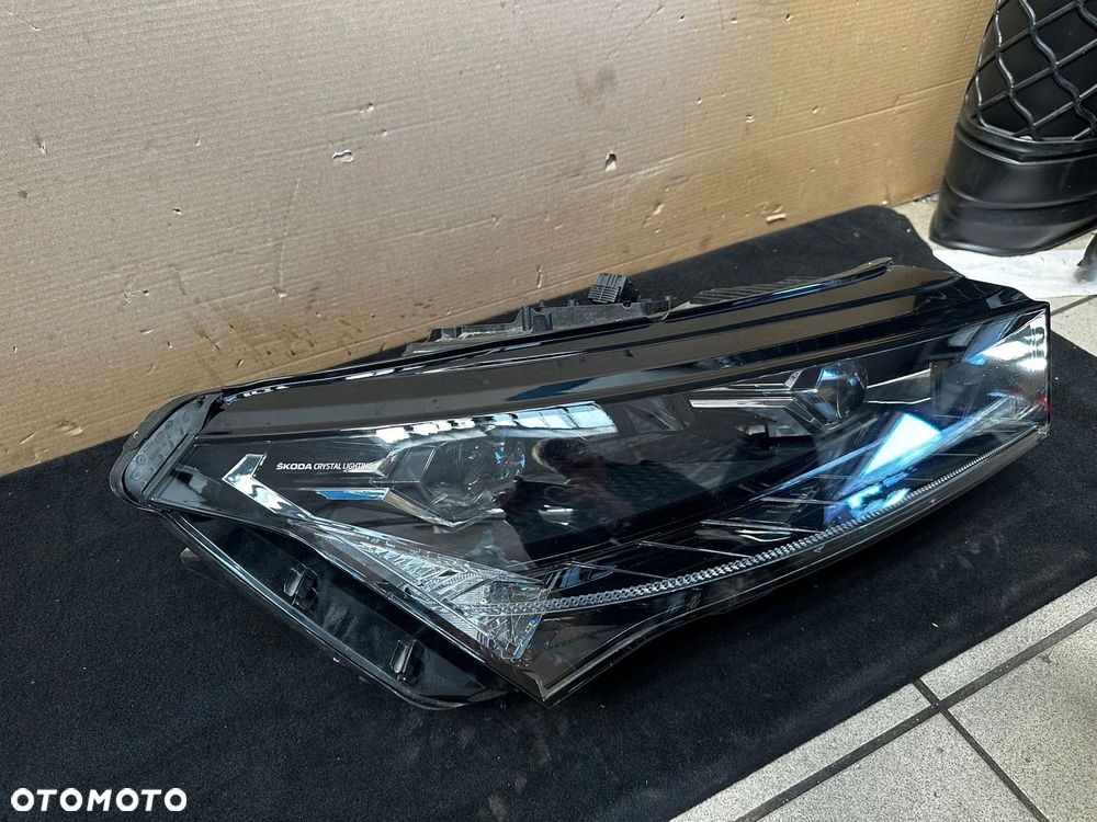 SKODA ENYAQ iV 2020 LAMPA PRAWY PRZÓD PREZDNIA FULL LED 5LB941016A - 3