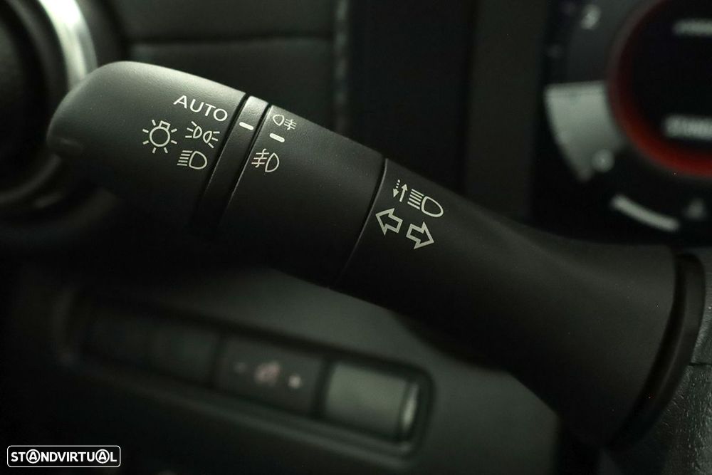 Nissan Juke 1.0 DIG-T N-Connecta - 17